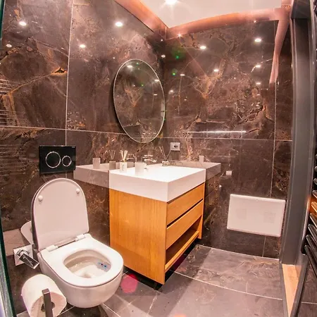 Ezekiel Luxury Appartement